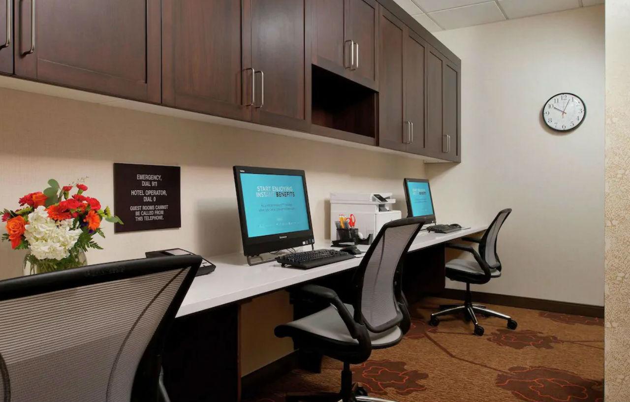 Hilton Garden Inn Pittsburgh Downtown Esterno foto
